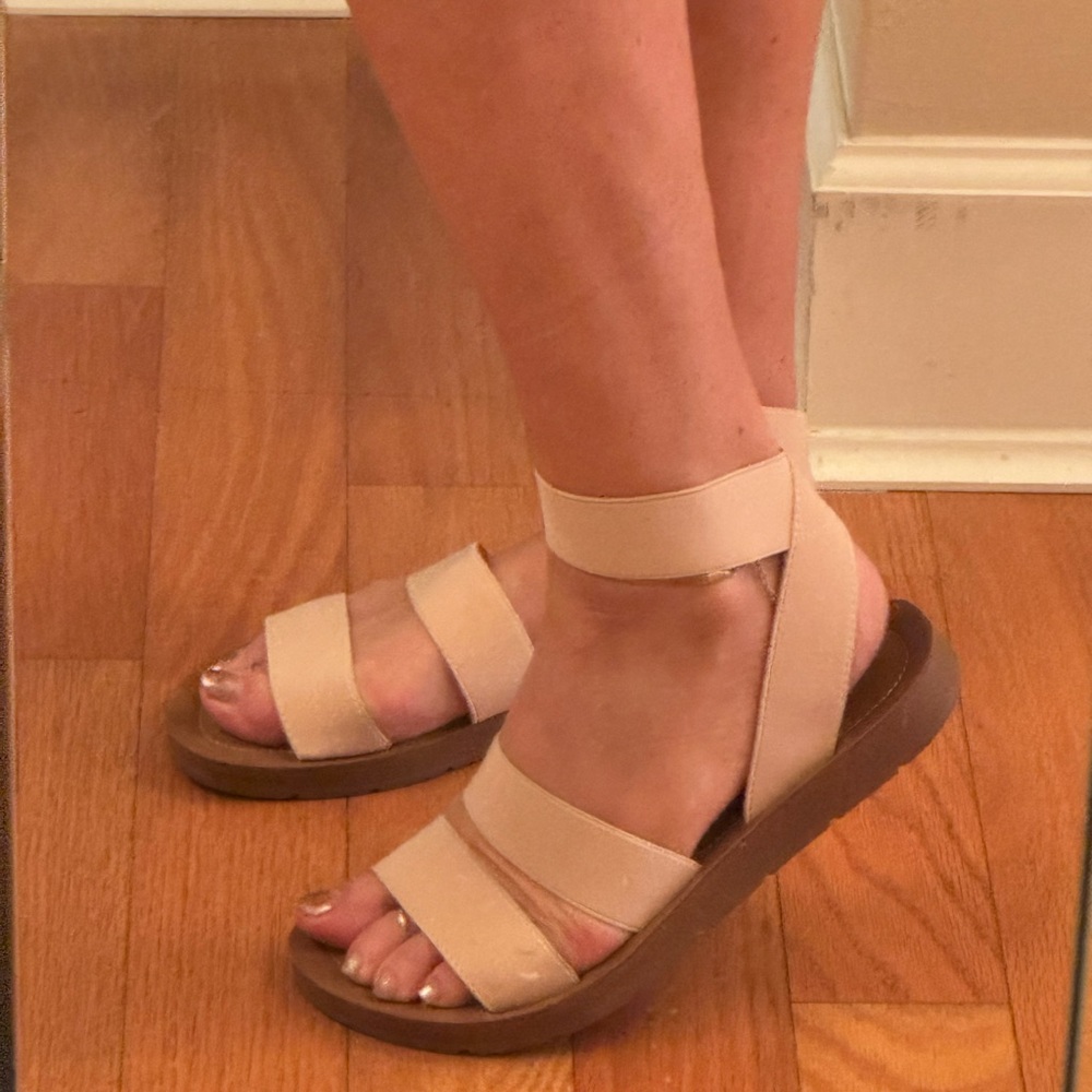 Elegant Tan Women's Sandals